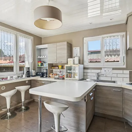 Chambres 3* Roissy-en-France