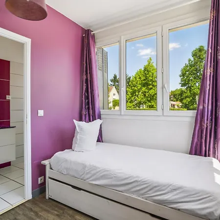 לינה וארוחת בוקר Chambres 3*