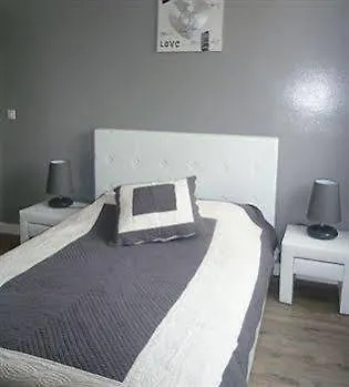 לינה וארוחת בוקר Chambres