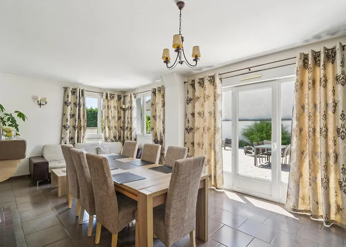 Chambres 3* Roissy-en-France