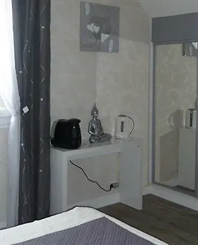 Chambres Panzió Roissy-en-France